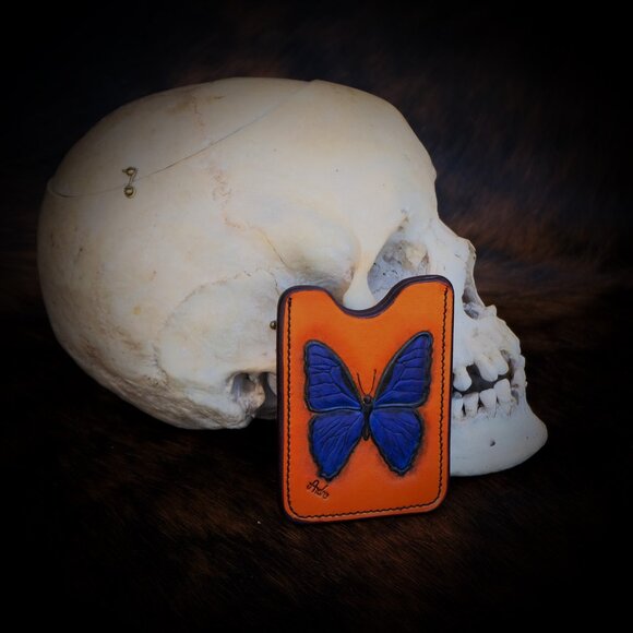 Pocket Money & Card Holder ā Butterfly Carved Leather with Blue Ostrich Leg Skin - Picture 5 of 5